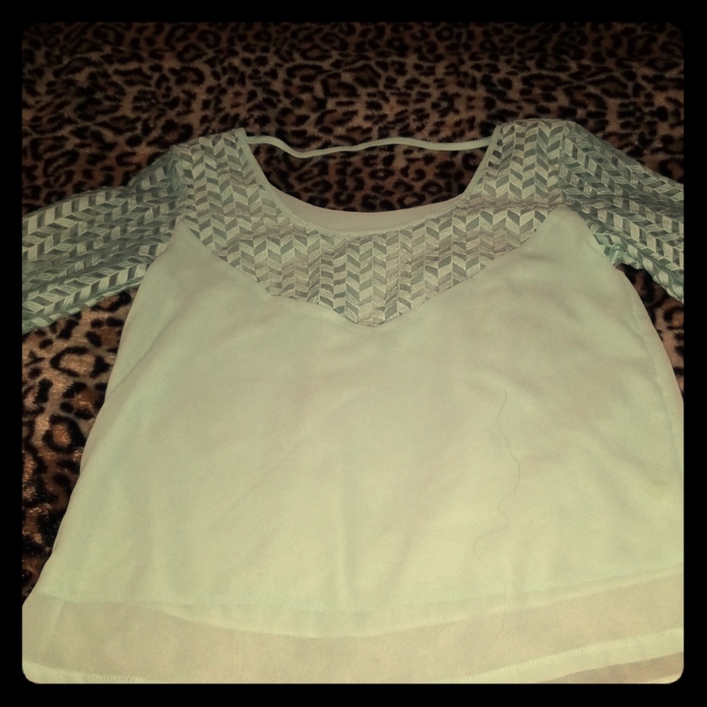 NWOT pastel blue/green 3/4 sleeve XL